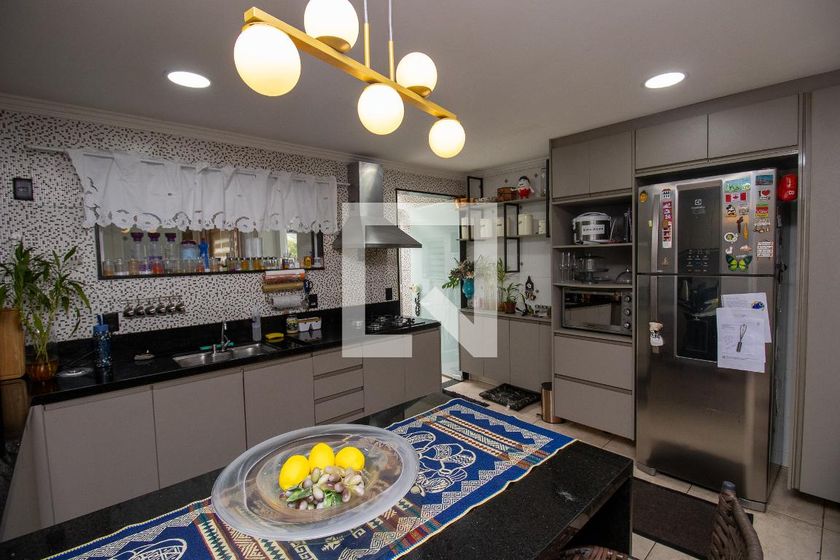 Casa, 3 quartos, 240 m² - Foto 81