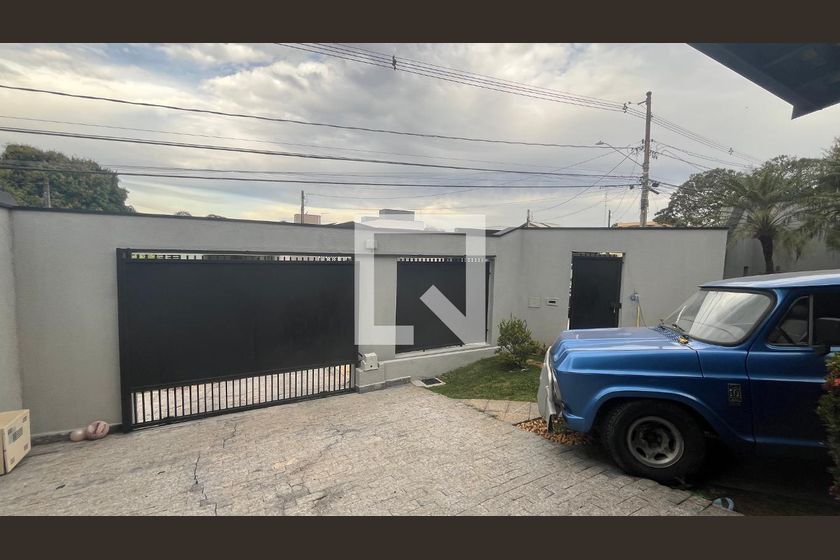 Casa à Venda - Mansões Santo Antônio, 5 Quartos,  1000 m2 em , Campinas - sp | SoloBR