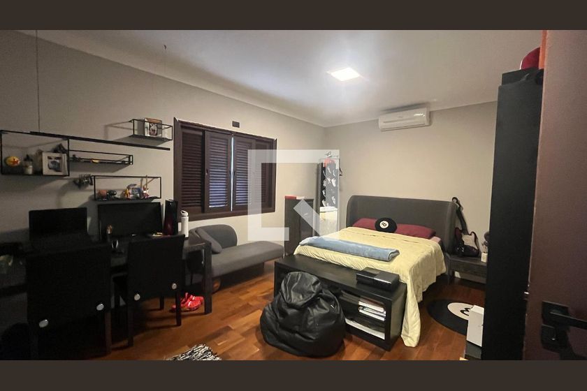Casa à Venda - Mansões Santo Antônio, 5 Quartos,  1000 m2 em , Campinas - sp | SoloBR