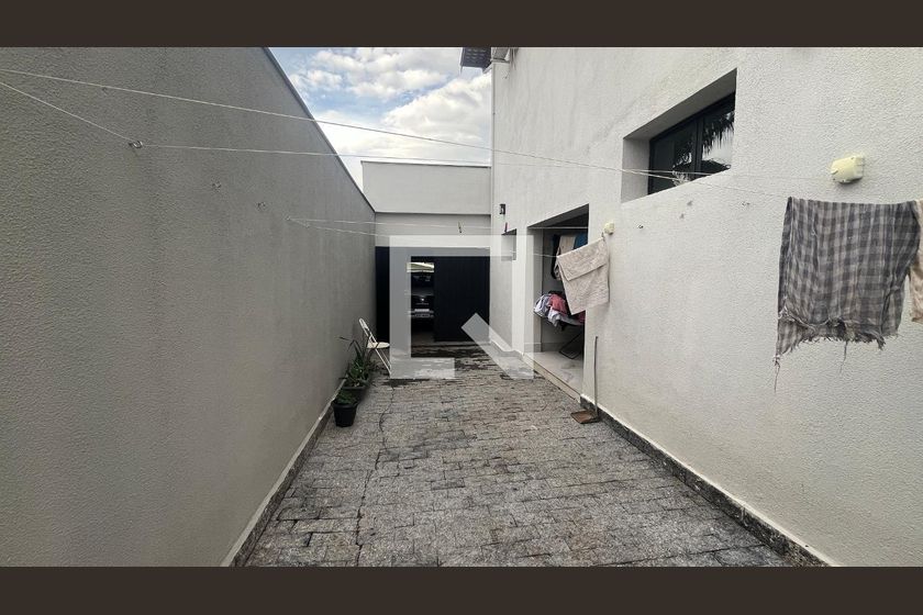 Casa à Venda - Mansões Santo Antônio, 5 Quartos,  1000 m2 em , Campinas - sp | SoloBR