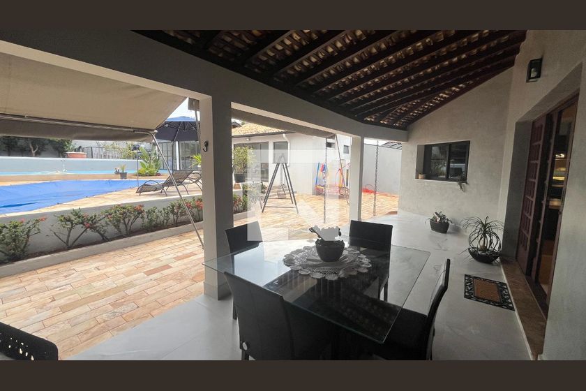 Casa à Venda - Mansões Santo Antônio, 5 Quartos,  1000 m2 em , Campinas - sp | SoloBR