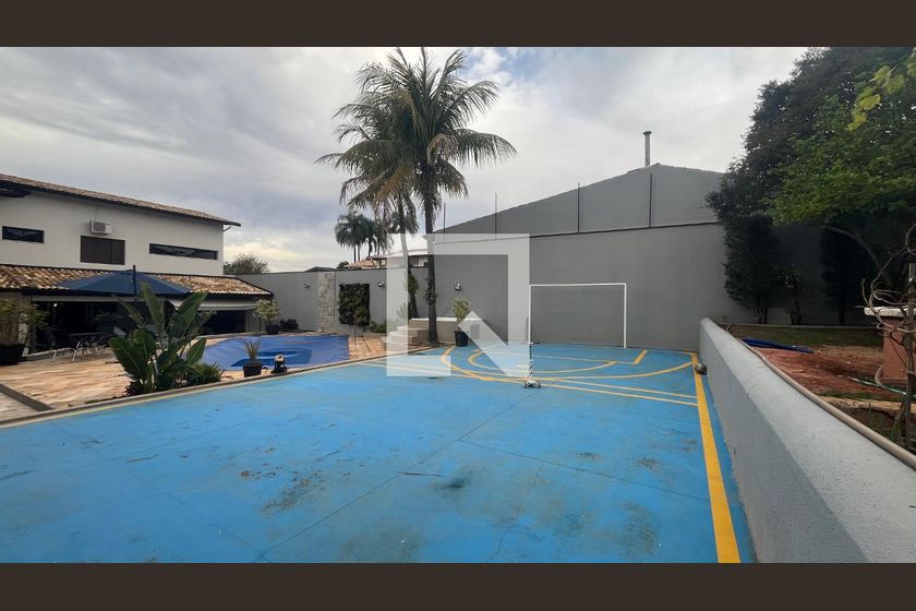 Casa à Venda - Mansões Santo Antônio, 5 Quartos,  1000 m2 em , Campinas - sp | SoloBR