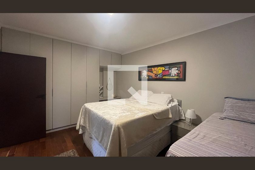 Casa à Venda - Mansões Santo Antônio, 5 Quartos,  1000 m2 em , Campinas - sp | SoloBR