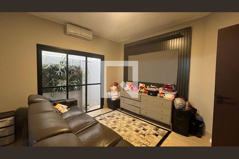 Casa à Venda - Mansões Santo Antônio, 5 Quartos,  1000 m2 em , Campinas - sp | SoloBR