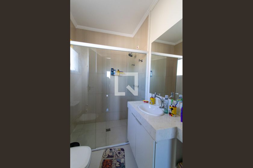 Casa à Venda - Jardim Santana, 4 Quartos,  450 m2 em , Campinas - sp | SoloBR
