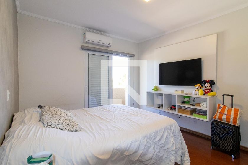 Casa à Venda - Jardim Santana, 4 Quartos,  450 m2 em , Campinas - sp | SoloBR