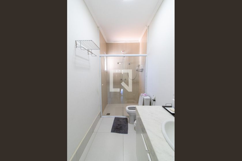 Casa à Venda - Jardim Santana, 4 Quartos,  450 m2 em , Campinas - sp | SoloBR
