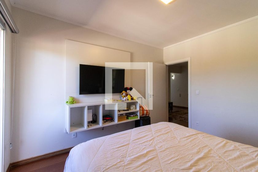 Casa à Venda - Jardim Santana, 4 Quartos,  450 m2 em , Campinas - sp | SoloBR