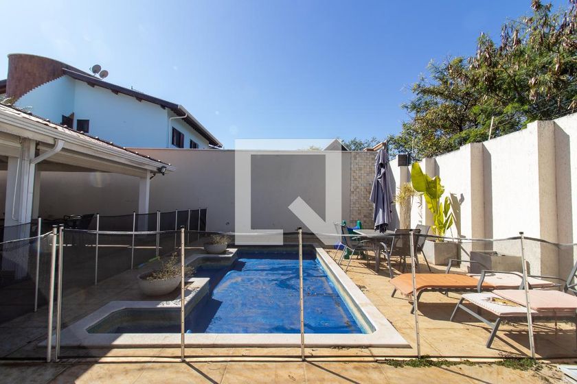 Casa à Venda - Jardim Santana, 4 Quartos,  450 m2 em , Campinas - sp | SoloBR