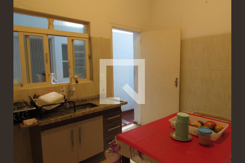 Casa, 1 quarto, 250 m² - Foto 37