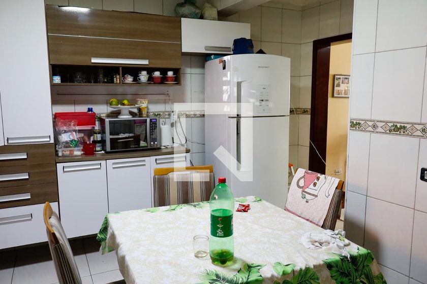 Casa, 4 quartos, 250 m² - Foto 32