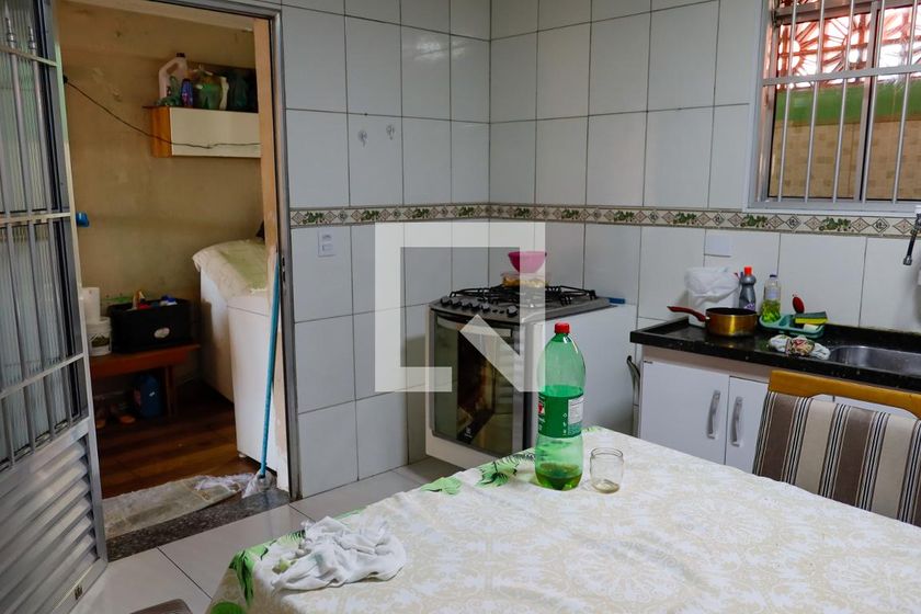 Casa, 4 quartos, 250 m² - Foto 30