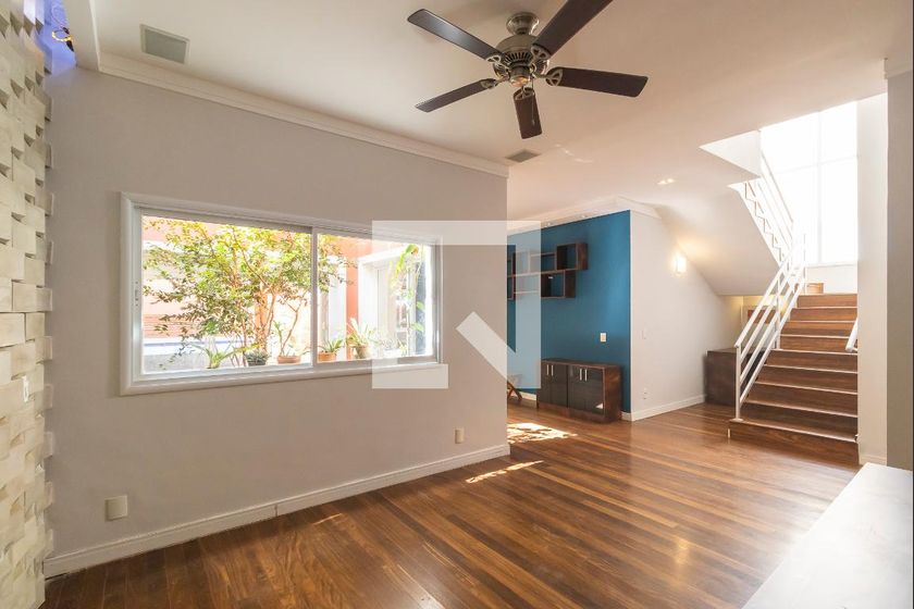 Casa à Venda - Swiss Park, 3 Quartos,  234 m2 em , Campinas - sp | SoloBR