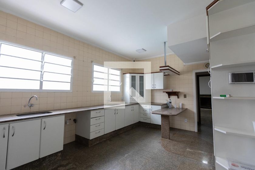 Casa à Venda - Mansões Santo Antônio, 6 Quartos,  500 m2 em , Campinas - sp | SoloBR