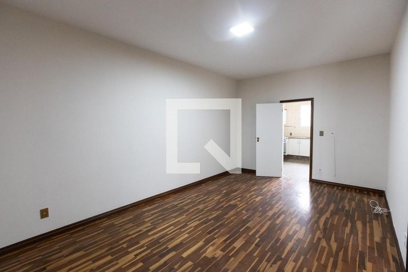 Casa à Venda - Mansões Santo Antônio, 6 Quartos,  500 m2 em , Campinas - sp | SoloBR
