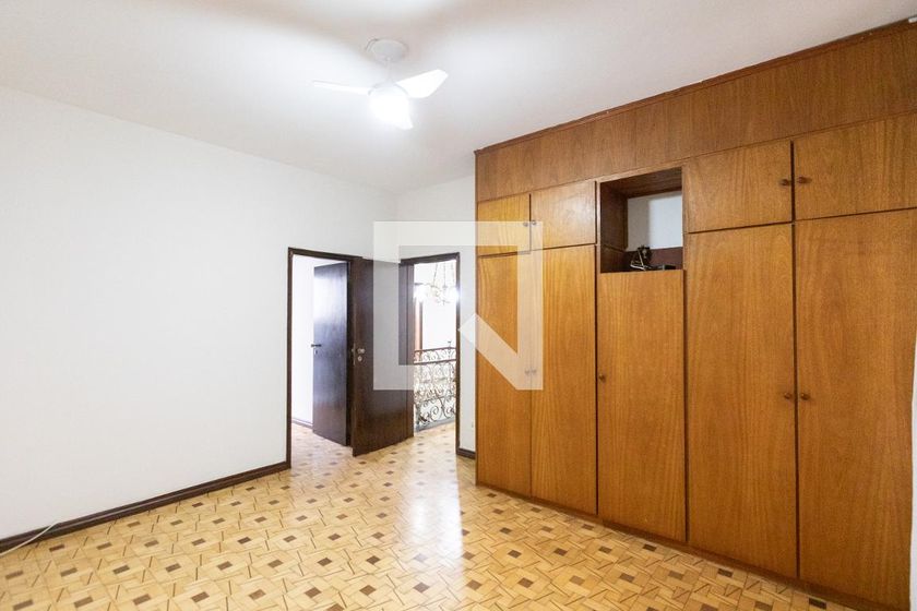 Casa à Venda - Mansões Santo Antônio, 6 Quartos,  500 m2 em , Campinas - sp | SoloBR