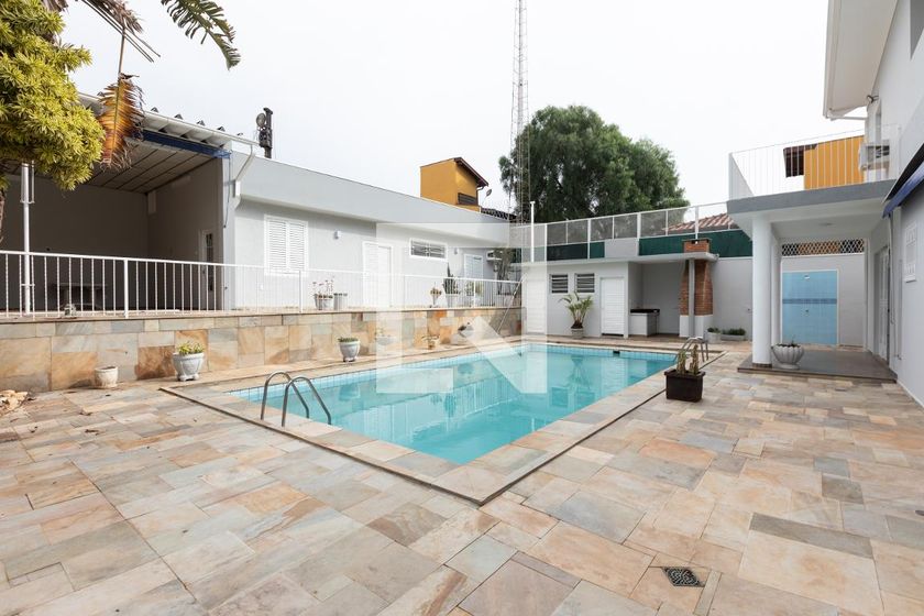 Casa à Venda - Mansões Santo Antônio, 6 Quartos,  500 m2 em , Campinas - sp | SoloBR