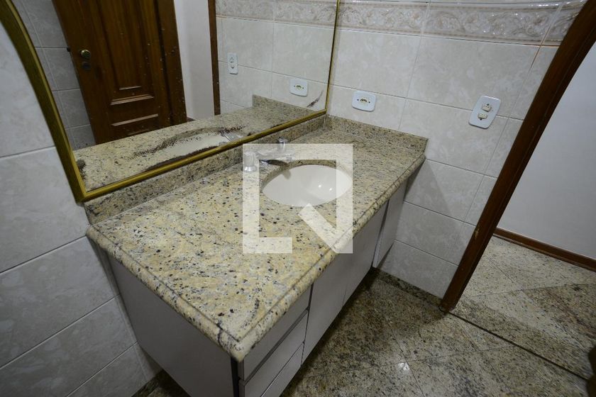 Casa, 3 quartos, 260 m² - Foto 63