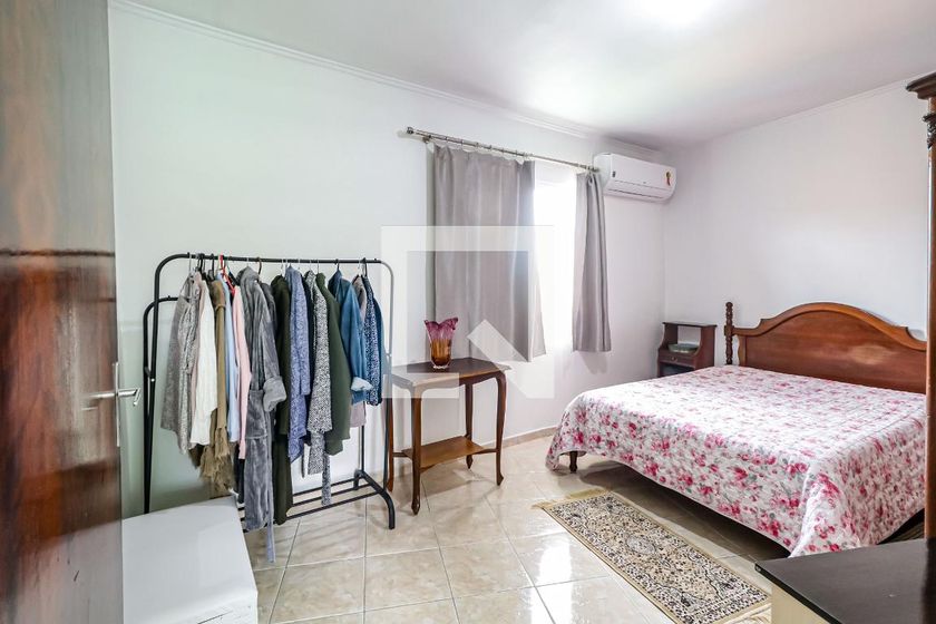 Casa, 3 quartos, 200 m² - Foto 37