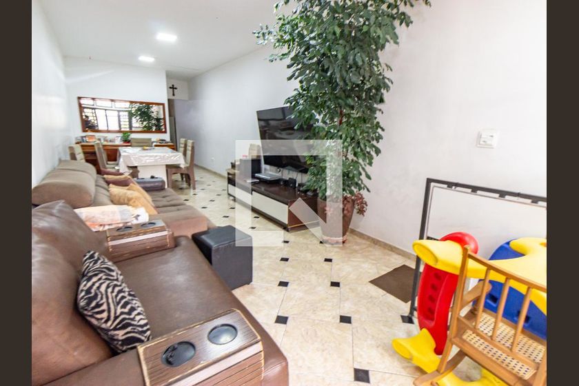 Casa, 4 quartos, 264 m² - Foto 1