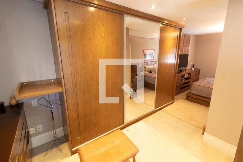 Apartamento à Venda - Jardim Flamboyant, 2 Quartos,  108 m2 em , Campinas - sp | SoloBR