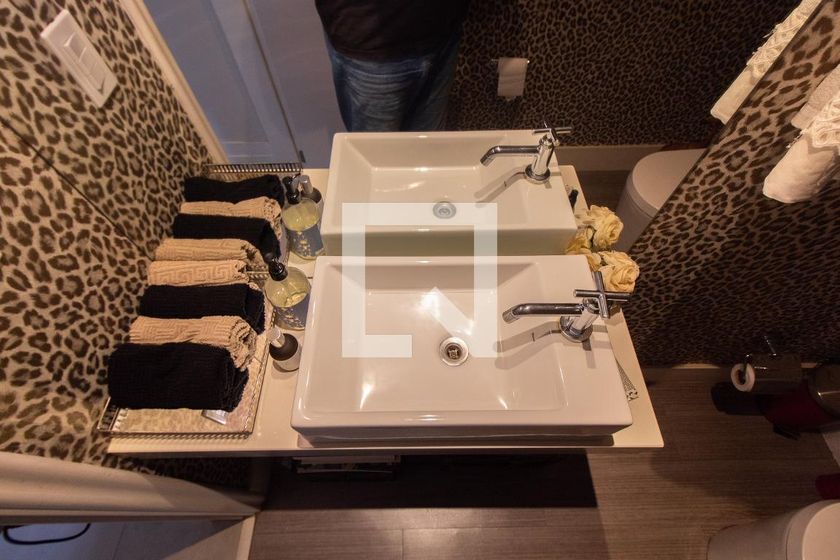 Apartamento à Venda - Jardim Flamboyant, 2 Quartos,  108 m2 em , Campinas - sp | SoloBR
