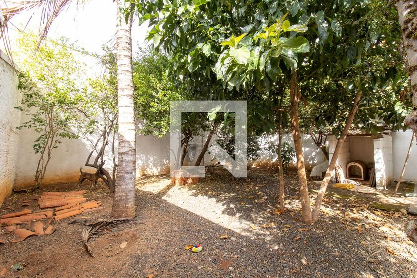 Casa à Venda - Barão Geraldo - Centro, 4 Quartos,  391 m2 em , Campinas - sp | SoloBR