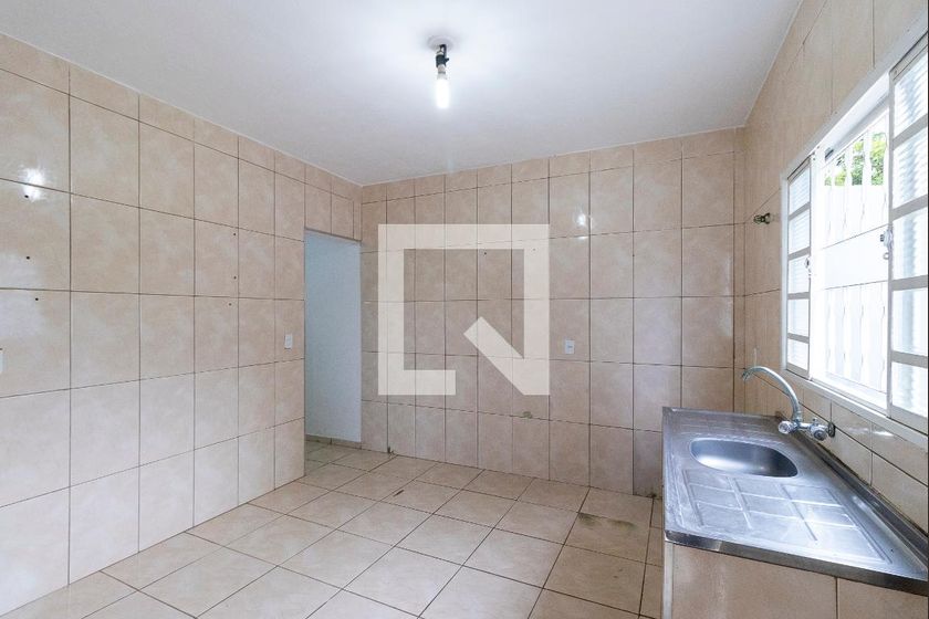 Casa à Venda - Parque Prado, 1 Quarto,  320 m2 em , Campinas - sp | SoloBR