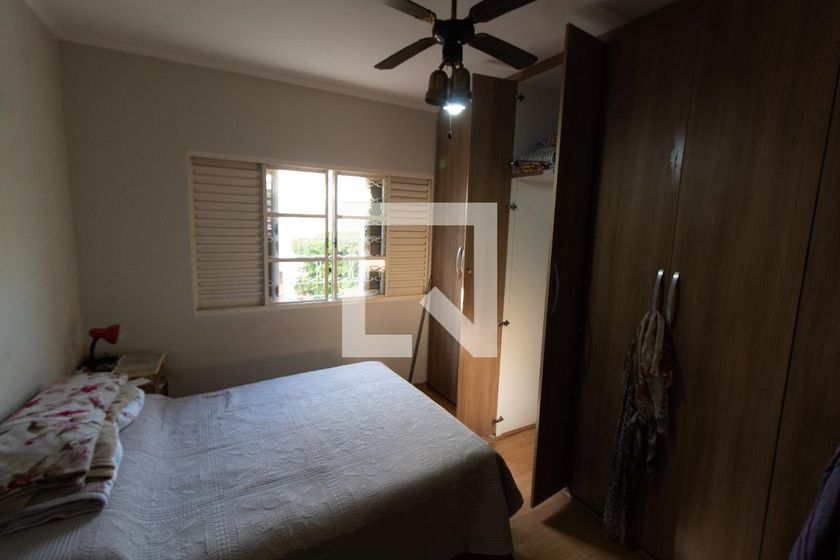Casa à Venda - Mansões Santo Antônio, 4 Quartos,  315 m2 em , Campinas - sp | SoloBR