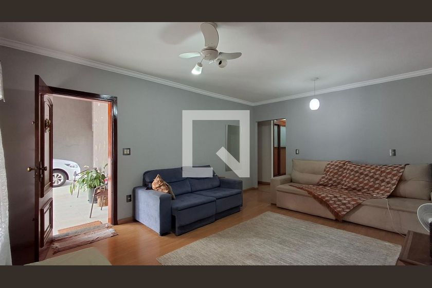 Casa à Venda - Mansões Santo Antônio, 4 Quartos,  315 m2 em , Campinas - sp | SoloBR