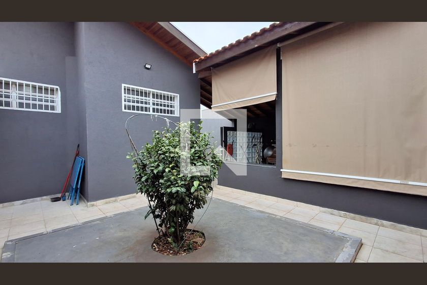 Casa à Venda - Mansões Santo Antônio, 4 Quartos,  315 m2 em , Campinas - sp | SoloBR