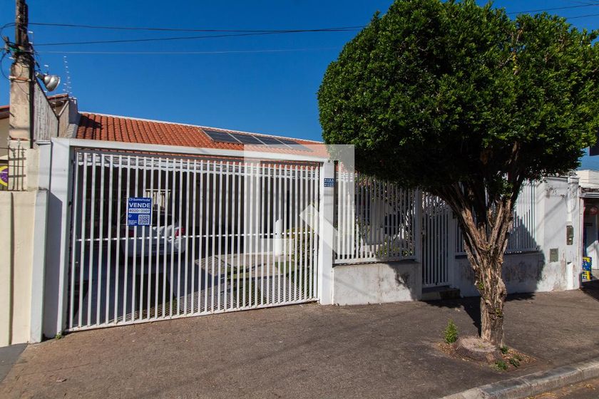 Casa à Venda - Mansões Santo Antônio, 4 Quartos,  315 m2 em , Campinas - sp | SoloBR