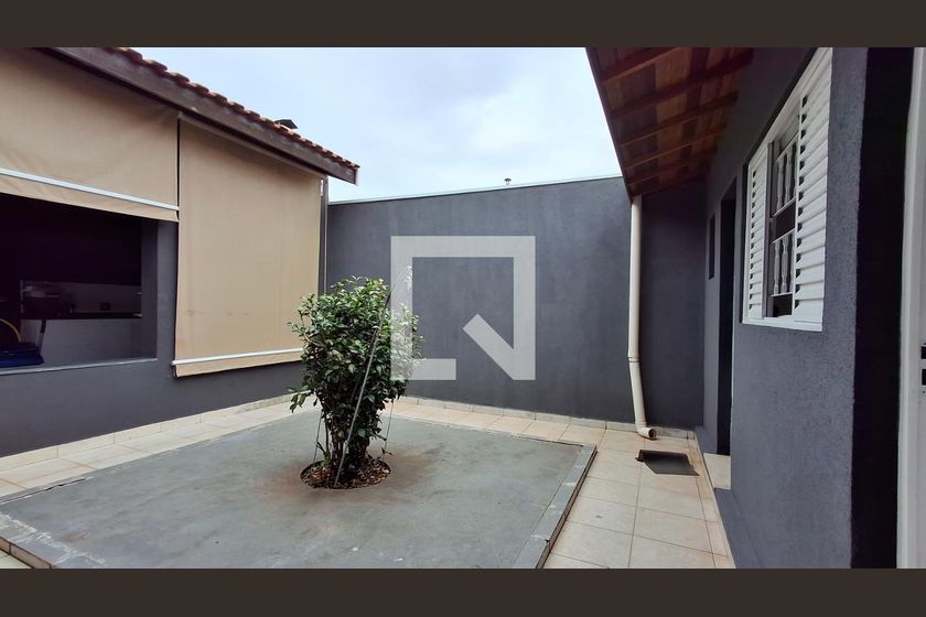 Casa à Venda - Mansões Santo Antônio, 4 Quartos,  315 m2 em , Campinas - sp | SoloBR
