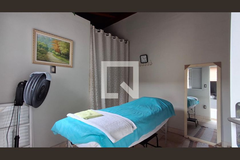 Casa à Venda - Mansões Santo Antônio, 4 Quartos,  315 m2 em , Campinas - sp | SoloBR