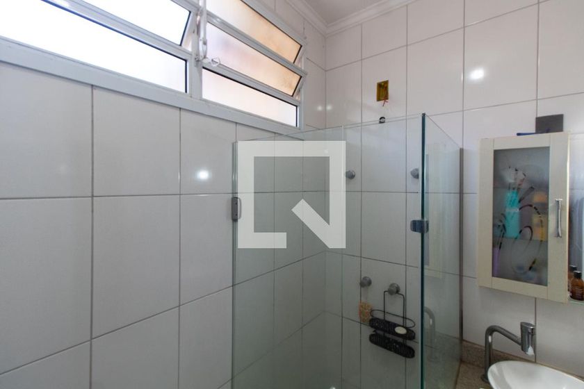 Casa à Venda - Mansões Santo Antônio, 4 Quartos,  315 m2 em , Campinas - sp | SoloBR