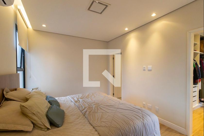 Casa à Venda - Swiss Park, 3 Quartos,  280 m2 em , Campinas - sp | SoloBR