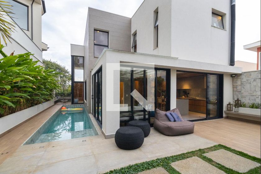 Casa à Venda - Swiss Park, 3 Quartos,  280 m2 em , Campinas - sp | SoloBR