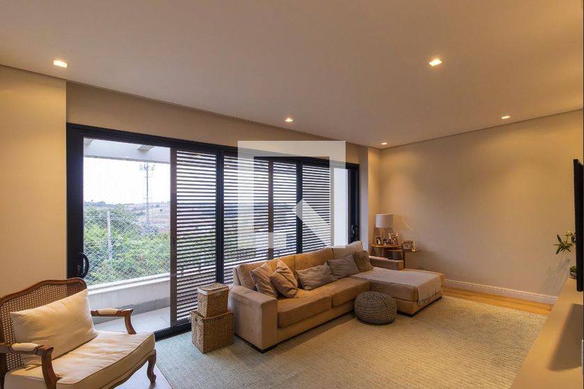Casa à Venda - Swiss Park, 3 Quartos,  280 m2 em , Campinas - sp | SoloBR