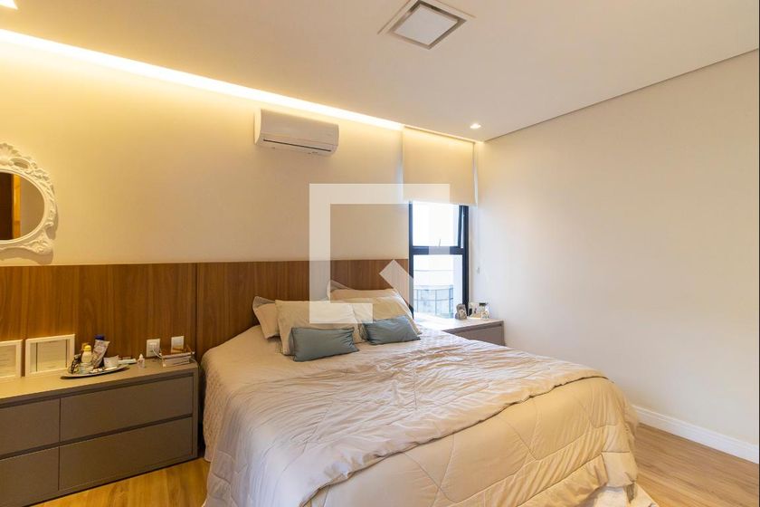 Casa à Venda - Swiss Park, 3 Quartos,  280 m2 em , Campinas - sp | SoloBR
