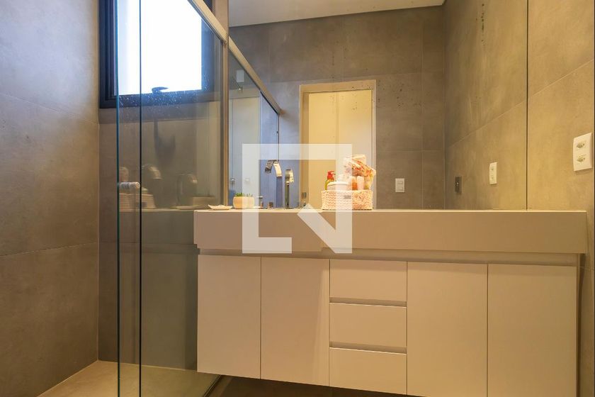 Casa à Venda - Swiss Park, 3 Quartos,  280 m2 em , Campinas - sp | SoloBR