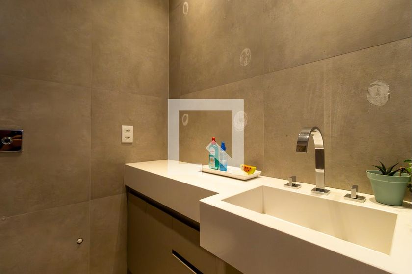 Casa à Venda - Swiss Park, 3 Quartos,  280 m2 em , Campinas - sp | SoloBR