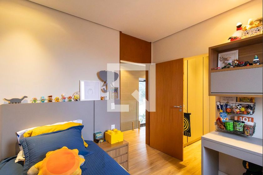 Casa à Venda - Swiss Park, 3 Quartos,  280 m2 em , Campinas - sp | SoloBR