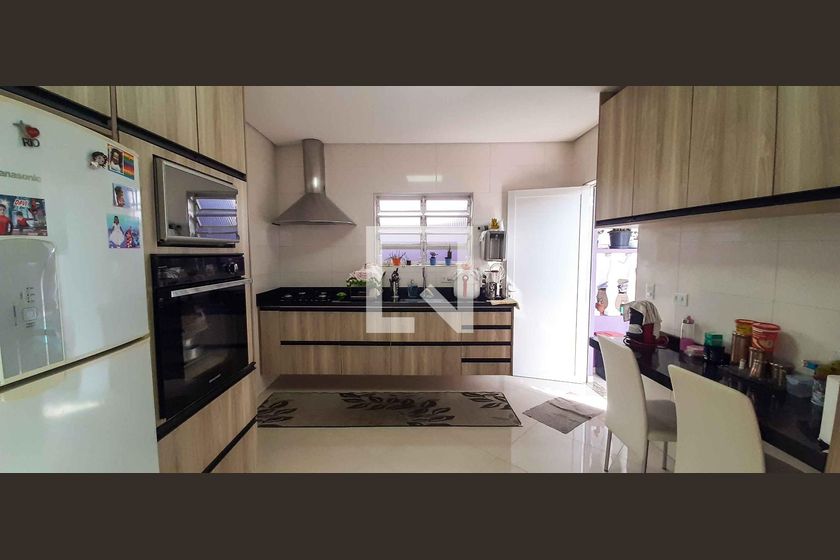 Casa, 3 quartos, 250 m² - Foto 87