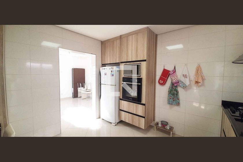 Casa, 3 quartos, 250 m² - Foto 91