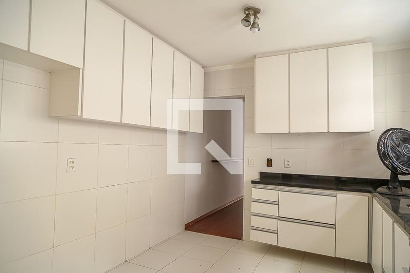 Casa, 3 quartos, 215 m² - Foto 77