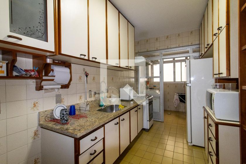 Apartamento à Venda - Cambuí, 3 Quartos,  130 m2 em , Campinas - sp | SoloBR