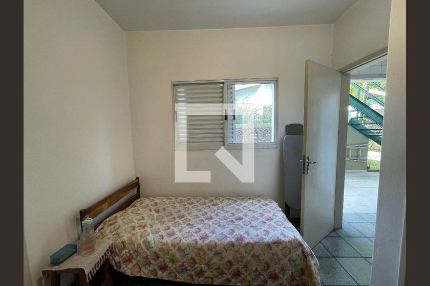 Casa, 4 quartos, 244 m² - Foto 51
