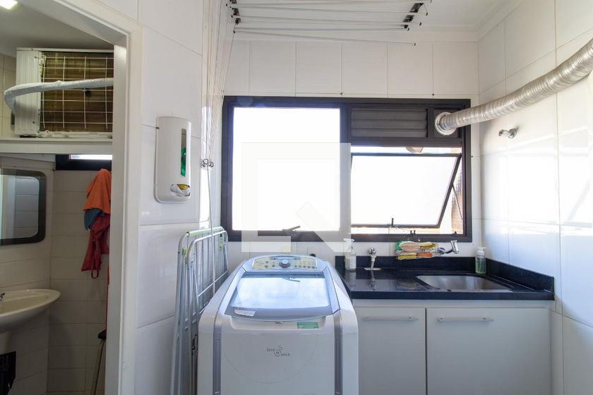 Apartamento à Venda - Bosque, 3 Quartos,  210 m2 em , Campinas - sp | SoloBR