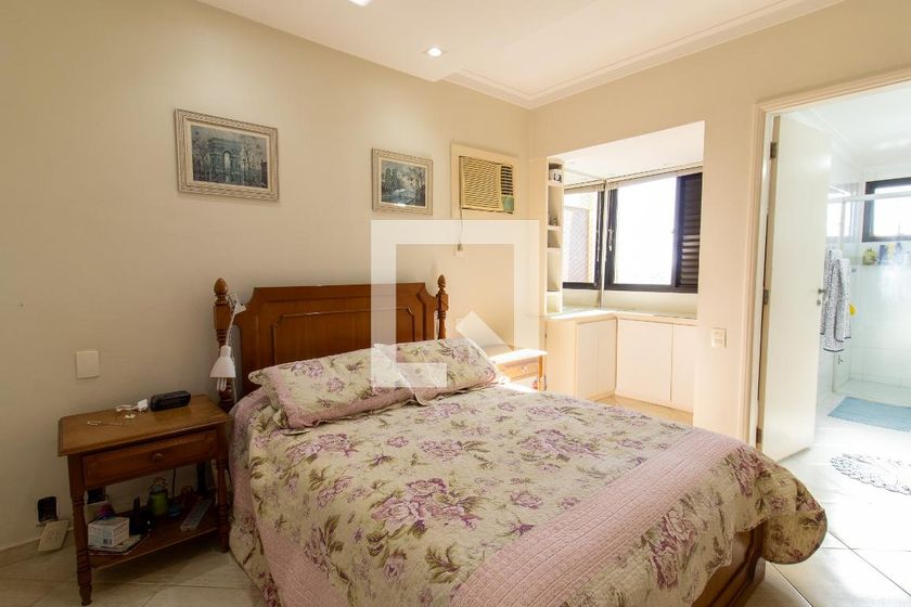 Apartamento à Venda - Bosque, 3 Quartos,  210 m2 em , Campinas - sp | SoloBR