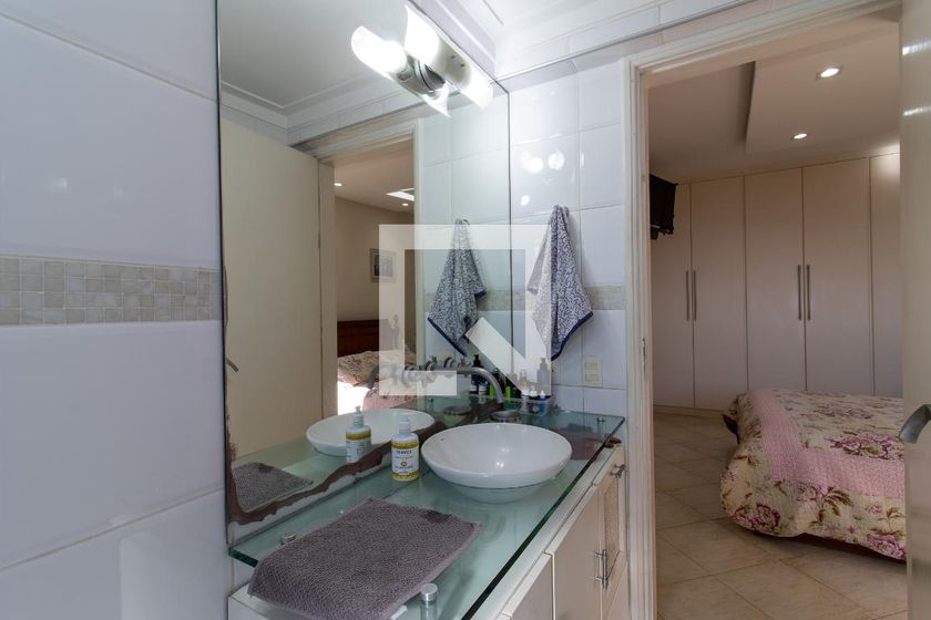 Apartamento à Venda - Bosque, 3 Quartos,  210 m2 em , Campinas - sp | SoloBR